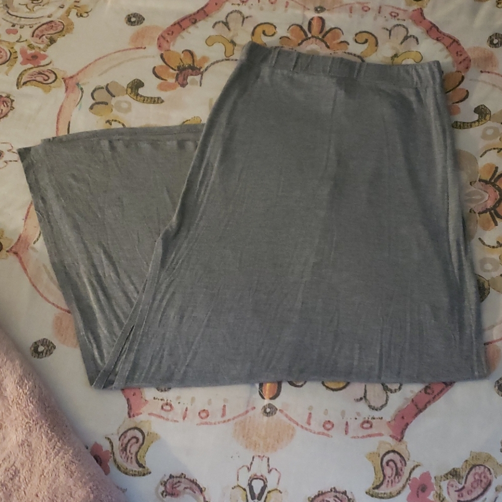 *SOLD - Forever 21 High Waisted Maxi Skirt